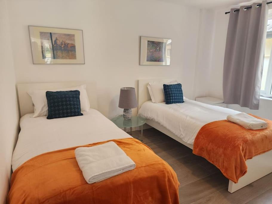 Paradigm Court, Modern 2-Bedroom Apartment F2, Oxford Dış mekan fotoğraf
